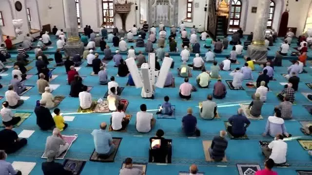 KÜTAHYA- Kurban Bayramı namazı kılındı