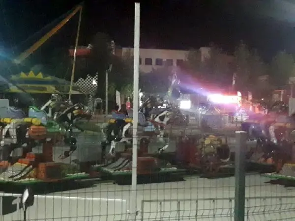 MUĞLA-MARMARİS'TE LUNAPARKA 16 GÜN SONRA İKİNCİ SALDIRI: 1 YARALI