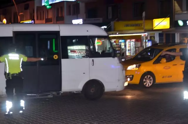 Marmaris'te trafik ekiplerinin bayram mesaisi