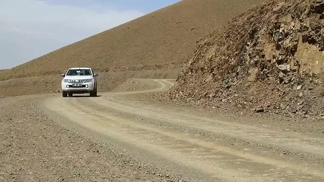 Mobil ekipler aşı seferberliğiyle vaka artışlarını önlemeye çalışıyor