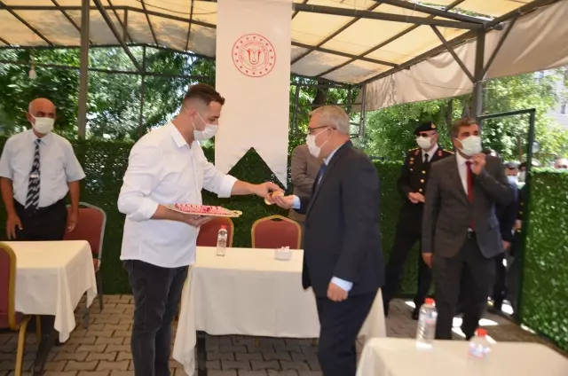 Bayramlaşma töreni Bayramlaşma töreni