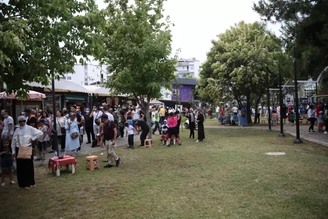 Ordu'da Kurban Bayramı'nın ilk gününde tatilciler teleferik için uzun kuyruklar oluşturdu