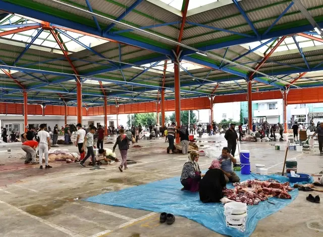 Osmangazi'de hijyenik kurban kesimi
