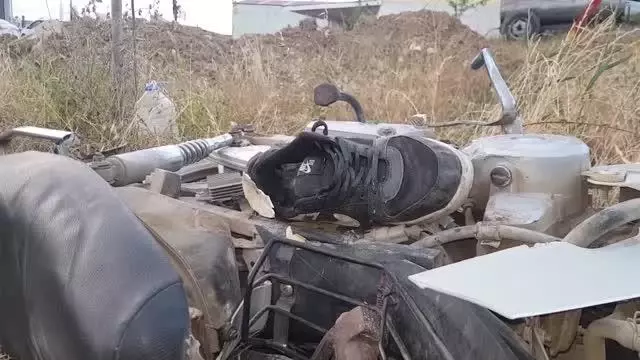 Otomobil ile motosiklet çarpıştı: 2 yaralı