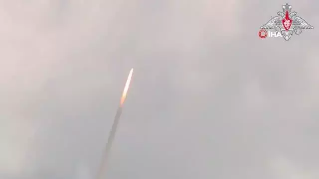 Rusya, S-500 Prometheus hava savunma sistemini test etti