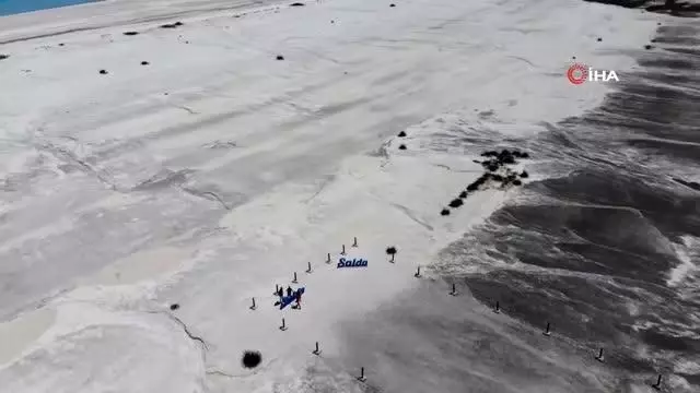 Son dakika haberi | Salda Gölü'nde bayram tatili yoğunluğu