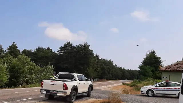 Samsun'da jandarma ekipleri drone destekli uygulama yaptı Samsun'da jandarma ekipleri drone destekli uygulama yaptı