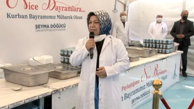 Sancaktepe'de kurban kesim alanında kavurma ziyafeti