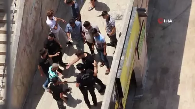 Şanlıurfa'da internet kafede bıçaklı kavga: 1 yaralı