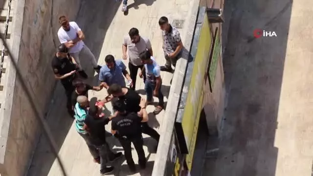 Şanlıurfa'da internet kafede bıçaklı kavga: 1 yaralı