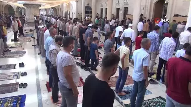 Şanlıurfa'da Kurban Bayramı namazı sevinci