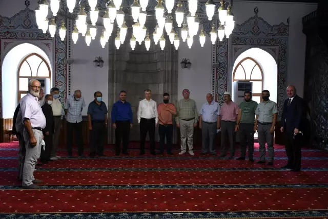 ŞEHRİMİZDE, KURBAN BAYRAMI DOLAYISIYLA BAYRAMLAŞMA TÖRENİ DÜZENLENDİ. ŞEHRİMİZDE, KURBAN BAYRAMI DOLAYISIYLA BAYRAMLAŞMA TÖRENİ DÜZENLENDİ.