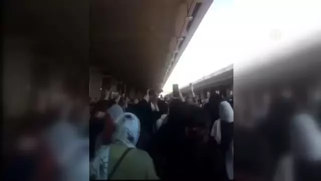 Tahran metrosundaki elektrik kesintisi rejim karşıtı protestolara yol açtı
