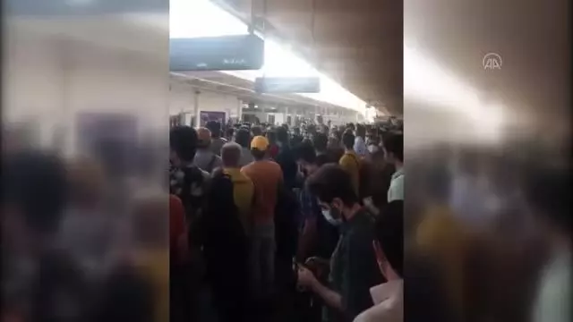 Tahran metrosundaki elektrik kesintisi rejim karşıtı protestolara yol açtı