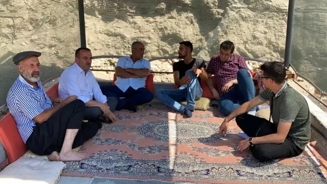 Tatvan'da bayram kutlaması Tatvan'da bayram kutlaması