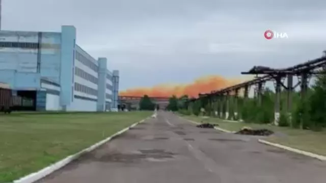 Ukrayna'da azot fabrikasında patlama: Gökyüzü turuncu dumanla kaplandı