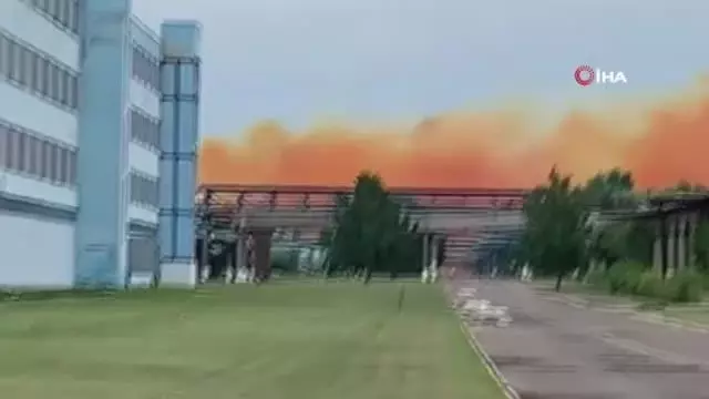 Ukrayna'da azot fabrikasında patlama: Gökyüzü turuncu dumanla kaplandı