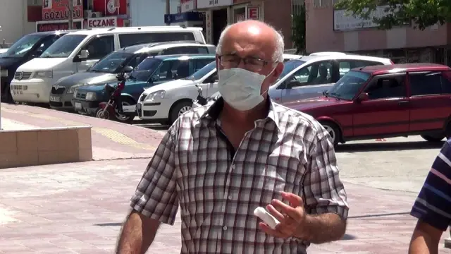 Üstüne inek düştü, sağ bacağı kırıldı