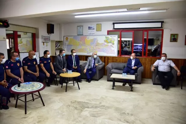 Başkanvekili Güzgülü, nöbetçi birimlerle bayramlaştı