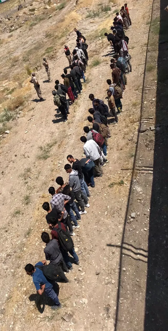 Van'da 113 göçmen yakalandı