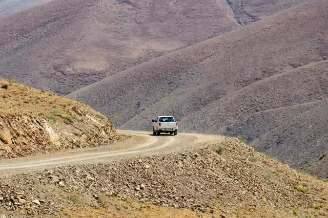 Mobil ekipler aşı seferberliğiyle vaka artışlarını önlemeye çalışıyor