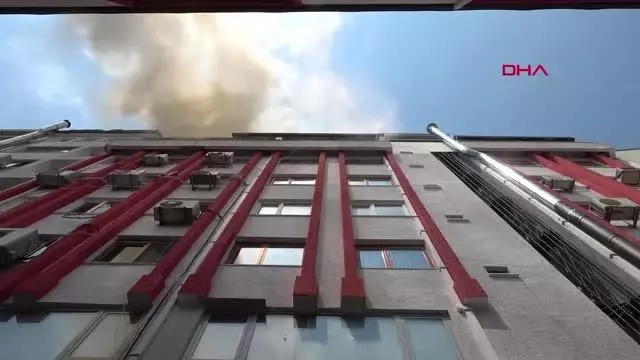 Son dakika haberi... YANGINDA MAHSUR KALAN KEDİLER İTFAİYE EKİPLERİNCE KURTARILDI