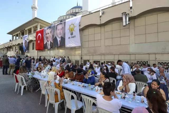 AK Parti Ankara İl Teşkilatı bayramlaştı