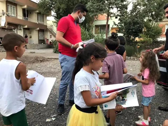 AK Parti Kayapınar İlçe Başkanı Delidere, çocukların ve vatandaşların bayramını kutladı