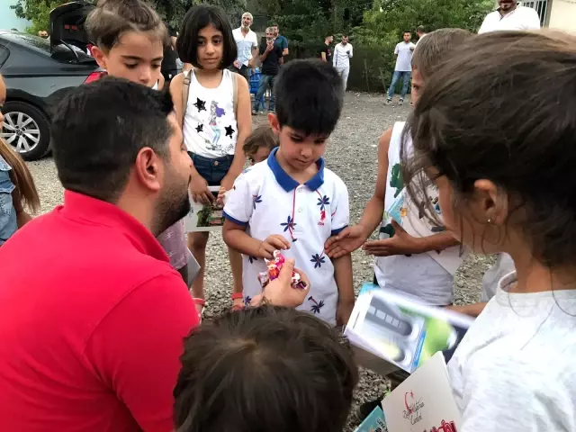 AK Parti Kayapınar İlçe Başkanı Delidere, çocukların ve vatandaşların bayramını kutladı