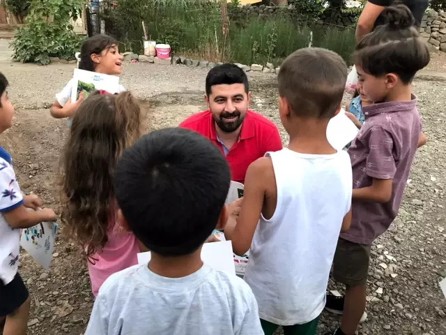 AK Parti Kayapınar İlçe Başkanı Delidere, çocukların ve vatandaşların bayramını kutladı