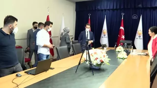 CHP ve İYİ Parti heyetleri, video konferans aracılığıyla bayramlaştı