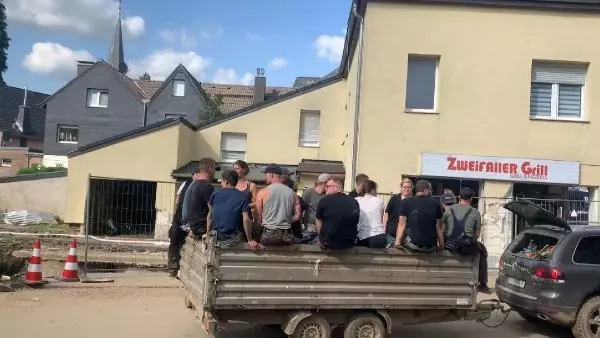 Almanya'da Stolberg bölge sakinleri selde yaşananları anlattı