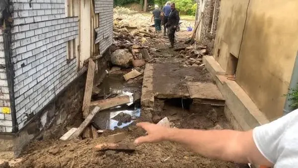 Almanya'da Stolberg bölge sakinleri selde yaşananları anlattı