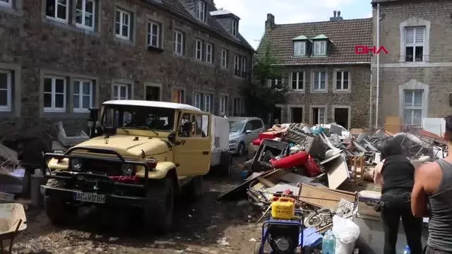 Almanya'da Stolberg bölge sakinleri selde yaşananları anlattı
