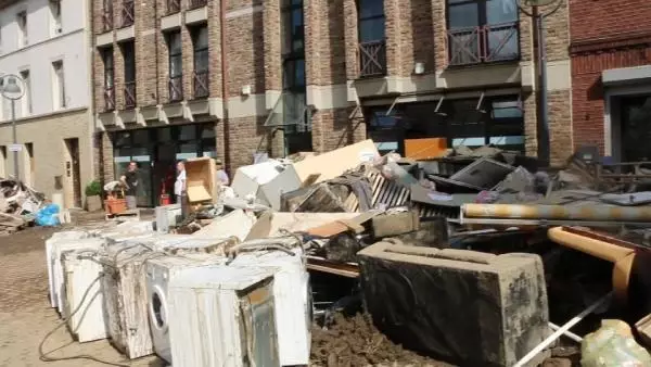 Almanya'da Stolberg bölge sakinleri selde yaşananları anlattı
