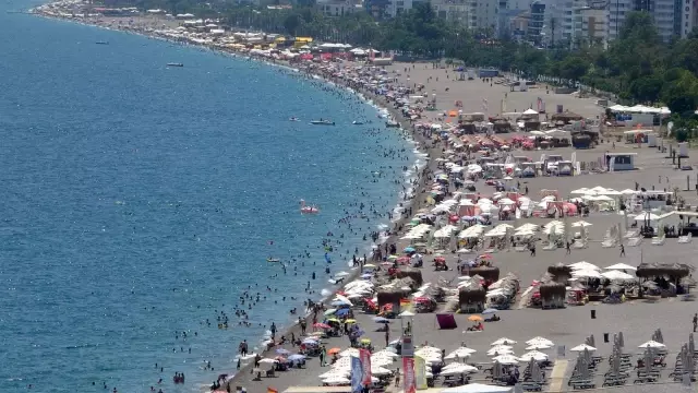 Sahillerde yerli turist yoğunluğu