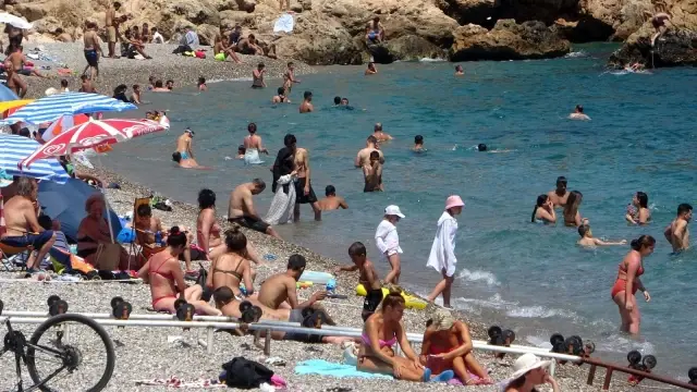 Sahillerde yerli turist yoğunluğu