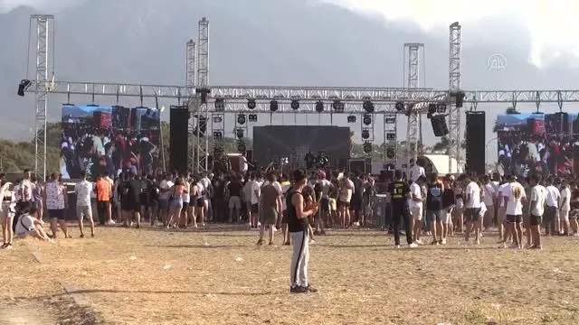 Arsuz'da rap müzik festivali başladı