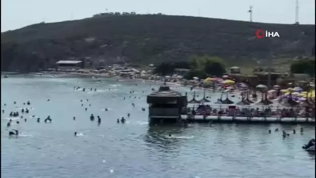 Avşa Adası nüfusunun 15 katını ağırlıyor Avşa Adası nüfusunun 15 katını ağırlıyor