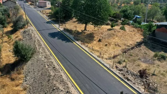 Aydın Büyükşehir Belediyesi yol çalışmalarında hız kesmiyor