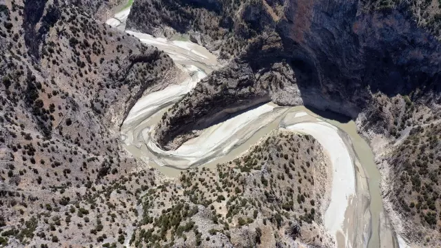 Aydın'daki Arapapıştı Kanyonundaki sular kuraklık nedeniyle çekildi Aydın'daki Arapapıştı Kanyonundaki sular kuraklık nedeniyle çekildi