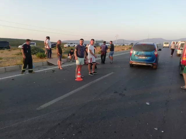Aydın'daki trafik kazasında 1 kişi öldü, 5 kişi yaralandı Aydın'daki trafik kazasında 1 kişi öldü, 5 kişi yaralandı