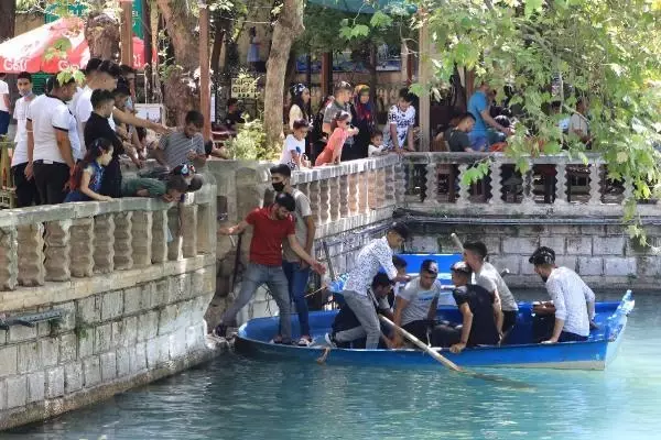 BALIKLIGÖL'E ZİYARETÇİ AKINI