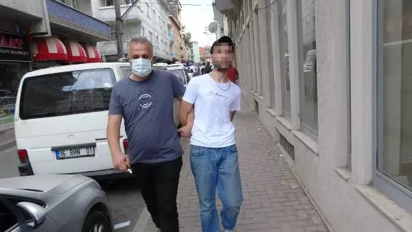 Son dakika: BALKONDAN ATEŞ AÇTI, KAHVEHANE ÖNÜNDE ÇAY İÇENİ VURDU