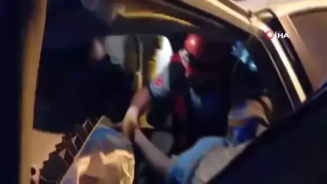 Bandırma'da iki araç çarpıştı : 5 yaralı