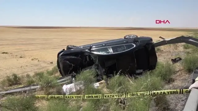 Son dakika haber: BARİYER, OTOMOBİLE SAPLANDI 2 ÖLÜ, 4 YARALI