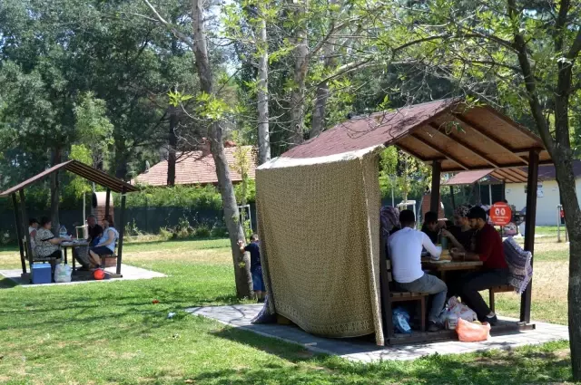 Bayramın ikinci gününde piknik alanları doldu