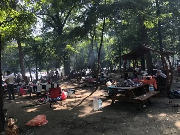 BELGRAD ORMANI'NDA KURBAN BAYRAMI YOĞUNLUĞU
