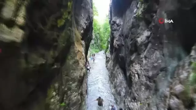 Bu adrenalin için akın akın geliyorlar