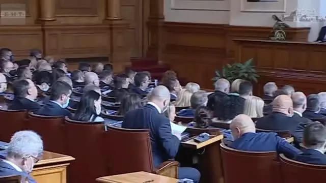 Bulgaristan'ın yeni parlamentosu ilk oturumunu yaptı